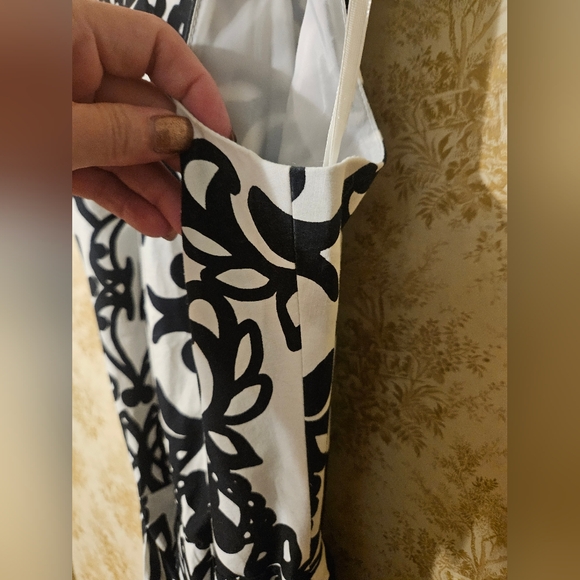 Size 8-10 dress set with shrug black,white& mint green - Picture 6 of 15